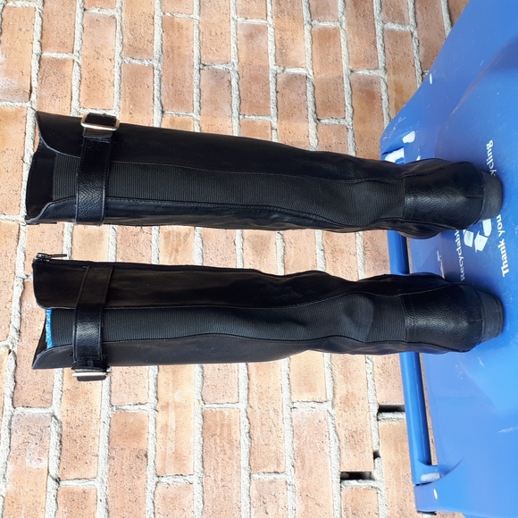 Size 8 Fergalicious by Fergi Low Heel Tall Boots - Picture 5 of 13